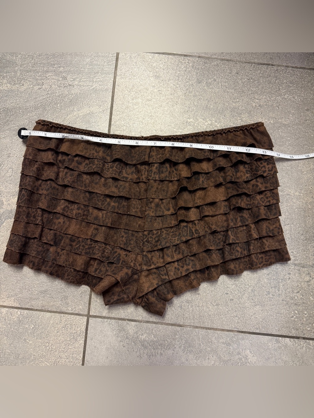 Windsor Untamed Layers Suede Ruffle Shorts Leopard Animal Print Brown Small S - Picture 6 of 8